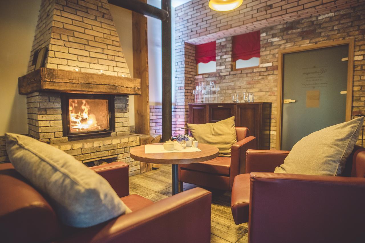 Hotel Odejewscy Chojnice Extérieur photo